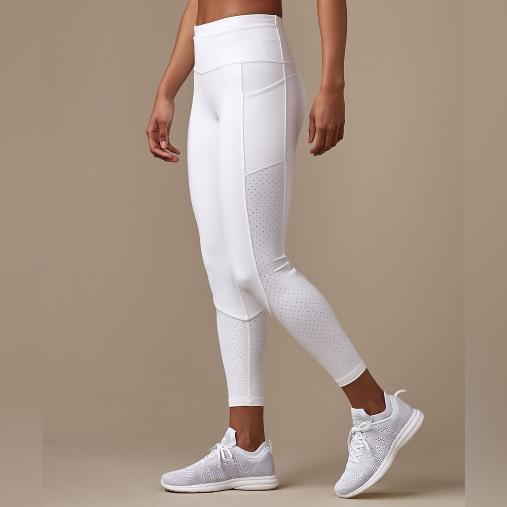 Lululemon Mind Over Miles Tight (25") leggings size 8